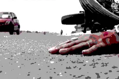 विश्वनाथ चाराली में भयंकर सड़क दुर्घटना में पांच लोग घायल
