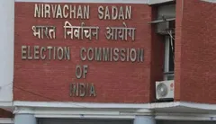 सख्त हुआ चुनाव आयोग, निर्दलीय उम्मीदवार को जारी किया कारण बताआे नोटिस

