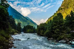 हर मौसम में बेस्ट है हिमाचल प्रदेश, जानिए यहां की खूबसूरत जगहों के बारे में