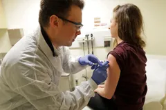 बड़ी कामयाबी  : कोरोना वैक्सीन को लेकर मानव ट्रायल रहा सफल