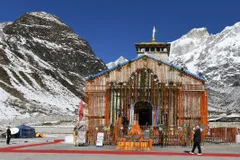 Kedarnath Dham: केदारनाथ धाम के खुलने व बंद होने के समय में बदलाव, जाने से पहले देख लें नया समय


