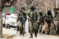 जम्मू कश्मीर में इंडियन आर्मी को मिली बड़ी कामयाबी, चार आतंकियों को उतारा मौत के घाट