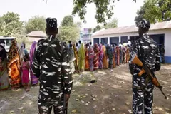 पश्चिम बंगाल में चुनावी हिंसा, 10 गिरफ्तार, TMC समर्थकों ने की CPM प्रत्याशी के साथ धक्कामुक्की
