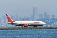 Corona के चलते भारत से ब्रिटेन जाने पर लगी रोक, Air India ने 24 से 30 अप्रैल तक रद्द की उड़ानें