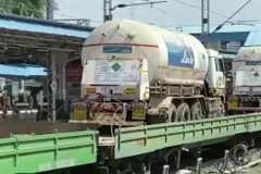 Oxygen Express: 4 राज्यों के मरीजों को लिए सबसे बड़ी राहत, भारतीय रेलवे भेज रही है ऐसी जरूरी चीज