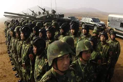 चीन ने बढ़ाई हलचल, सिक्किम बॉर्डर के करीब PLA जवान तैनात



