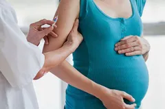 अब गर्भवती महिलाओं को लगेगी कोरोना वैक्सीन, उनके लिए भी सुरक्षित है टीका, स्वास्थ्य मंत्रालय ने जारी की नई गाइडलाइंस
