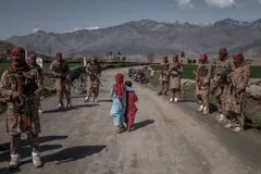 तालिबान के जुल्म की इन्तेहां सुनकर आपकी रूह कांप जाएगी , सड़कों पर पड़े हैं शव, जबरन महिलाओं से कर रहे शादी

