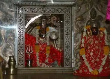 मां चामुंडा मंदिर में पूजा करने से भक्तों को मिलती है कष्टों से मुक्ति, ये है रोचक कथा 