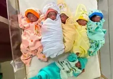 महिला ने एक साथ दिया सात बच्चों को जन्म, डॉक्टरों के उड़े होश



