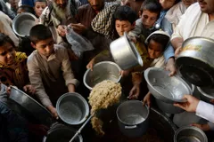तालिबान के कब्जे के बाद अफगानिस्तान का हुआ सबसे बुरा हाल, अब भूखे मरने लगे हैं लोग