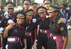 पासिंग आउट परेड में सेना प्रमुख का बड़ा बयान, 'समान अवसर के लिये एनडीए में महिला कैडरों का स्वागत'