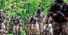 जम्मू-कश्मीर के बडगाम में सुरक्षा बलों को मिली बड़ी सफलता, आतंकवादियों के 2 सहयोगी गिरफ्तार

