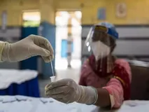 बिहार में स्वास्थ्य विभाग का कारनामाः कोरोना की दूसरी वैक्सीन लगी ही नहीं और वेबसाइट पर अपलोड कर दिया नाम