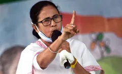 TMC ने केएमसी चुनाव में जीत का त्रिपुरा में मनाया जश्न, ममता ने कामाख्या मंदिर में की पूजा