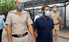 जेल में बैठा महाठग सुकेश चद्रशेखर केजरीवाल पर फोड़ रहा लेटर बम, अब मांग लिया इस्तीफा