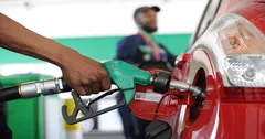 Petrol Diesel Price Today : 10 दिनों में 6.40 रुपये बढ़े पेट्रोल-डीजल के दाम, इन शहरों में ईंधन 111 के पार


