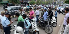 ट्रैफिक पुलिस सख्त! दिसंबर के महीने में यातायात उल्लंघन करने वालों से वसूले 4 करोड़ रुपये का जुर्माना