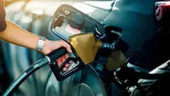 Petrol-diesel price : पेट्रोल-डीजल के नए रेट जारी, घर से निकलने से पहले चेक करें भाव