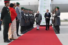 PM मोदी ने जर्मन चांसलर से की मुलाकात, इन मुद्दों पर सहयोग को लेकर हुई बात