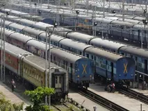 भारतीय रेलवे का बड़ा फैसला, अगले 20 दिनों तक कैंसिल रहेंगी 1100 ट्रेनें, यात्रा से पहले जांच कर लें 

