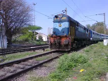 जबलपुर-लखनऊ चित्रकूट एक्सप्रेस इन तारीखों में रहेगी निरस्त, झांसी-कानपुर के बीच 39 ट्रेन भी रद्द व डायवर्ट

