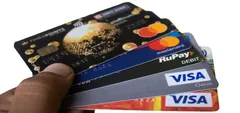 Credit Card New Rule: न्यूनतम बकाया राशि को लेकर नया नियम, जानिए नया नियम कैसे करेगा काम 
