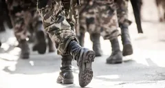 जम्मू: सेना के तीन जवानों की हिमस्खलन की चपेट में आने से मौत 



