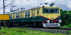 नवरात्रि पर रेल यात्रियों के लिए खुशखबरी, इन रूट पर चलेंगी 24 जोड़ी पूजा स्पेशल ट्रेनें