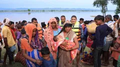 अब भारत के पड़ोसी राज्य पर आसमान से बरसी आफत, एक झटके में हो गई इतने लोगों की मौत