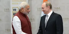 अमेरिका और यूरोप की धमकियां हुई हवा-हवाई, भारत को तेल बेचने वालों में टॉप पर पहुंचा रूस