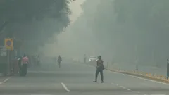 'धुंआ-धुंआ' हो गई देश की राजधानी दिल्ली, लगातार तीसरे दिन सांस लेना हुआ मुश्किल