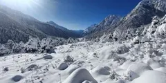 सिक्किम का स्नोफॉल देखकर खो बैठेंगे अपना दिल, स्वर्ग जैसा है नजारा



