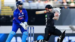 लैथम के तूफान में उड़ा भारत, न्यूजीलैंड सात विकेट से जीता