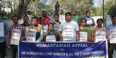 त्रिपुरा: छंटनी के शिकार शिक्षकों ने विरोध में बनाई मानव श्रृंखला, जानिए क्या है पूरा मामला



