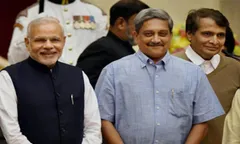 PM मोदी ने गोवा को दिया अंतरराष्ट्रीय हवाई अड्डे का तोहफा, मनोहर पर्रिकर के नाम पर होगा एयरपोर्ट
