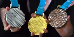 ओलिंपिक विनर ने मेडल के साथ शेयर की ऐसी तस्वीर, मचा बवाल, कई गए जेल, जानिए पूरा मामला




