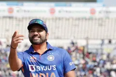 IND vs NZ 1st ODI:  टॉस जीतकर भारत की बैटिंग शुरू, रोहित-शुभमन ने संभाला मोर्चा