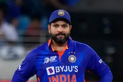पहले वनडे मैच में न्यूजीलैंड को हराने वाली टीम इंडिया को लगा बड़ा झटका, जवागल श्रीनाथ ने लिया ऐसा एक्शन