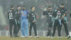 IND VS NZ 2nd T20: पूरे मैच में नहीं लगा एक भी छक्का, स्पिनरों ने किया बुरा हाल, इकाना की पिच पर भड़के पांड्या