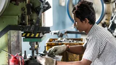 Budget 2023: छोटे उद्योगों पर मेहरबान हुईं निर्मता सीतारमण, एक झटके में दिए 9000 करोड़ रुपए