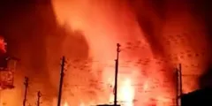 असम के जोरहाट में लगी भीषण आग, 100 से ज्यादा दुकानें जलकर खाक




