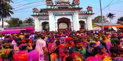 असम के इस वैष्णव मठ में दौल महोत्सव के तौर पर मनाई जाती है होली, झूम रहा बरपेटा नगर