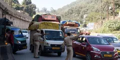 गुवाहाटी में पीएम मोदी की यात्रा को लेकर लगाया गया यातायात प्रतिबंध 