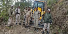 मणिपुर के लाई गांव में मिली असम से चोरी हुई जेसीबी, पुलिस ने ऐसे किया बरामद