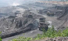 पटकाई पहाड़ियों में पर्यावरण को प्रभावित कर रहा अवैध कोयला खनन
