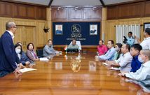 मुख्यमंत्री बीरेन सिंह ने उखरूल जिले के 'हाओफार्म ऑर्गेनिक प्रोसेसिंग' के प्रतिनिधियों के साथ की बैठक 