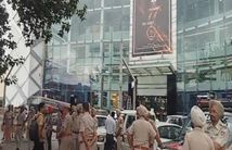 ‘लाल सिंह चड्ढा’ को ले डूबेगी आमिर खार की फिल्म PK, चलते शो से लोगों को निकाल गया बाहर, जमकर हुआ प्रदर्शन