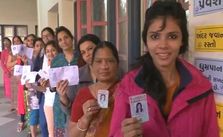 गुजरात के दूसरे चरण में पांच बजे तक 58.80 फीसदी से अधिक मतदान