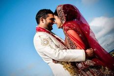 भारतीय युवाओं को होती हैं शादी की जल्दी, नहीं करते ज्यादा समय तक इंतजार